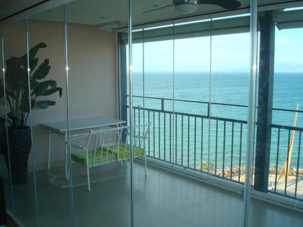 Rentalmar Family Acantilados Salou Quarto foto